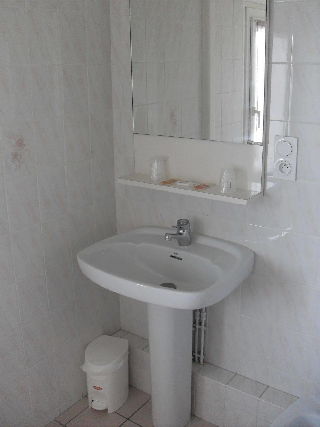 Hotel Restaurant Bocher Ploubazlanec Zewnętrze zdjęcie
